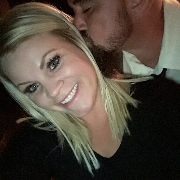 Meet your Posher, Kari - Picture 1 of 1